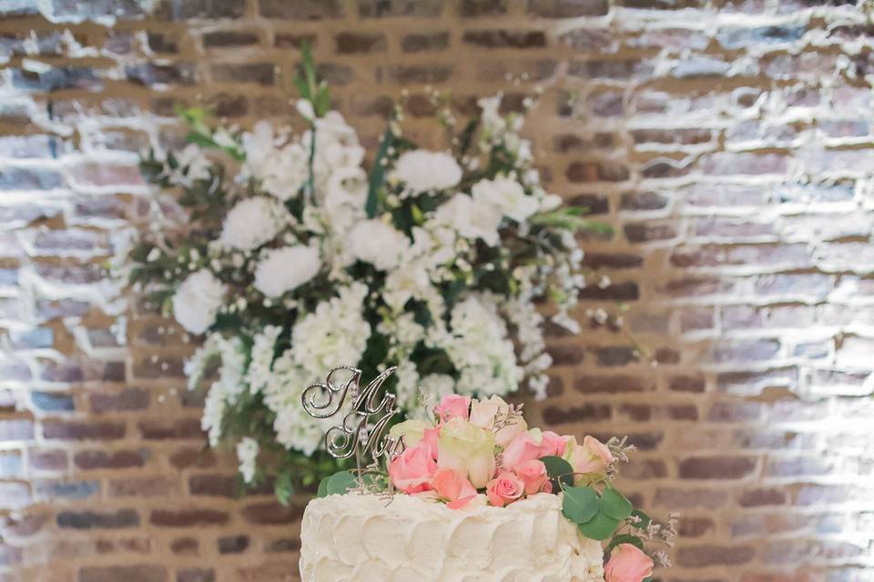 girls-in-pearls-cakes