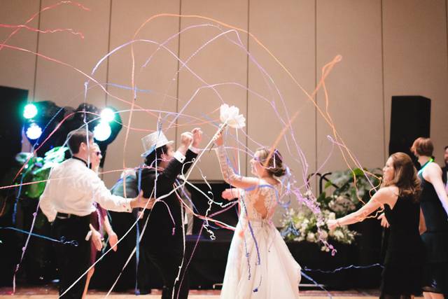 nashville-wedding-dj-expressions-of-music