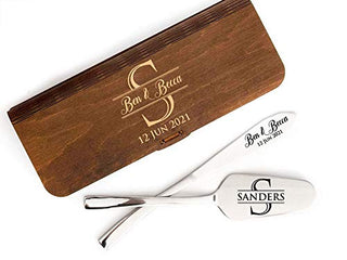 Wedding Cake Server Set Monogram Wedding Accessories Engraved Cake Knife & Server Set Personalized Wedding Cake Knife Set Custom Cake Cutting Set Bridal Shower Gift Personalized Wedding Decor